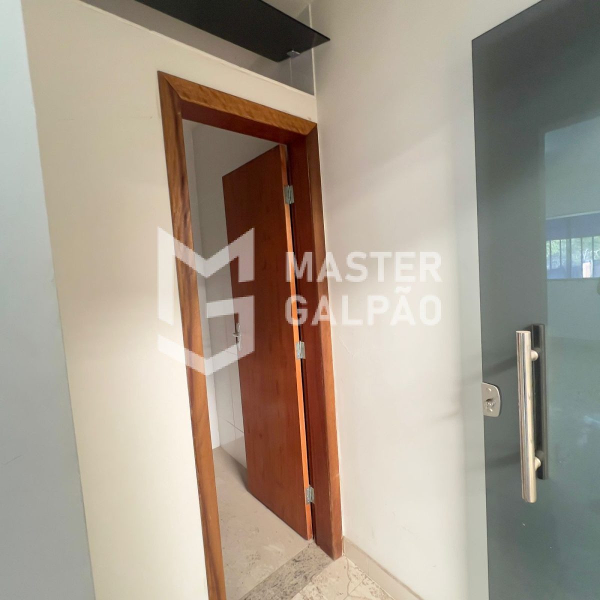 Oportunidade de Galpão Industrial 400m²