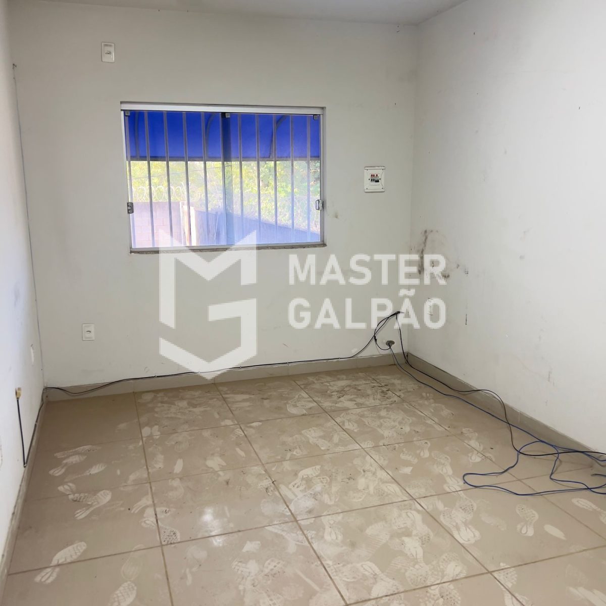 Oportunidade de Galpão Industrial 400m²