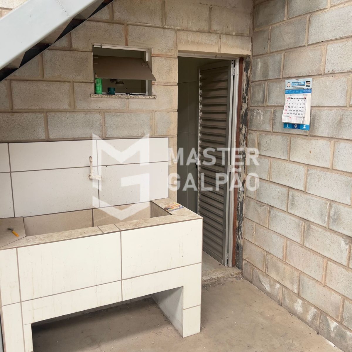 Oportunidade de Galpão Industrial 400m²