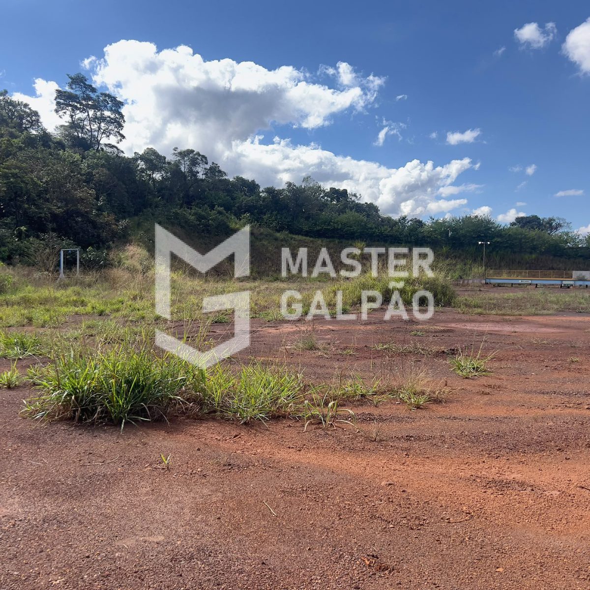 Terreno com Balança de 60t – Estrada do Terminal de Cargas