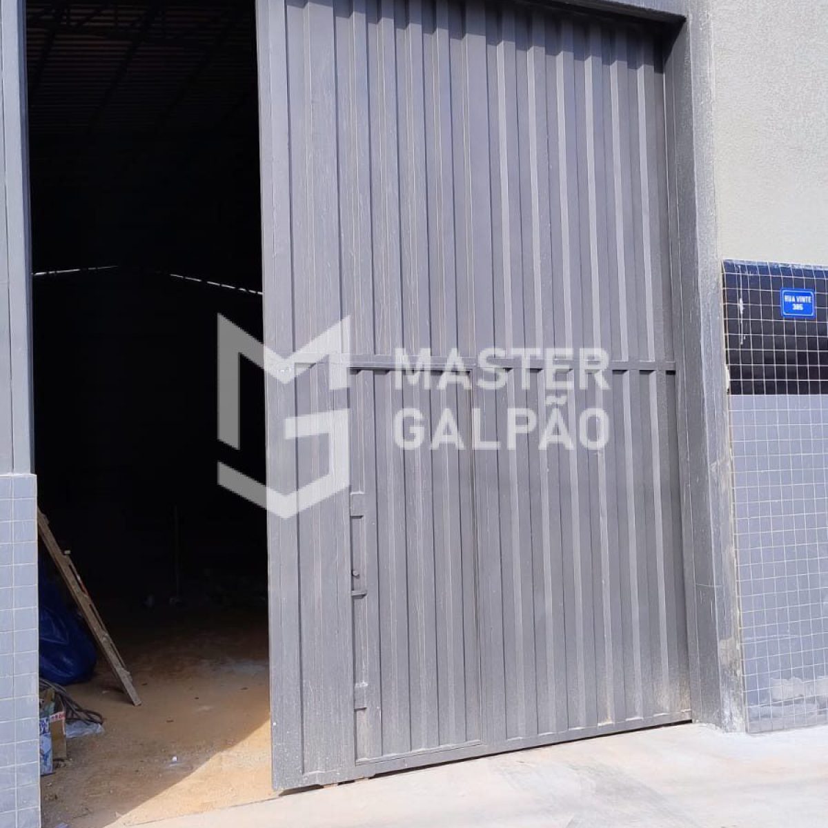 Galpão de 660m² | Arvoredo 2ª Seção - Contagem/MG