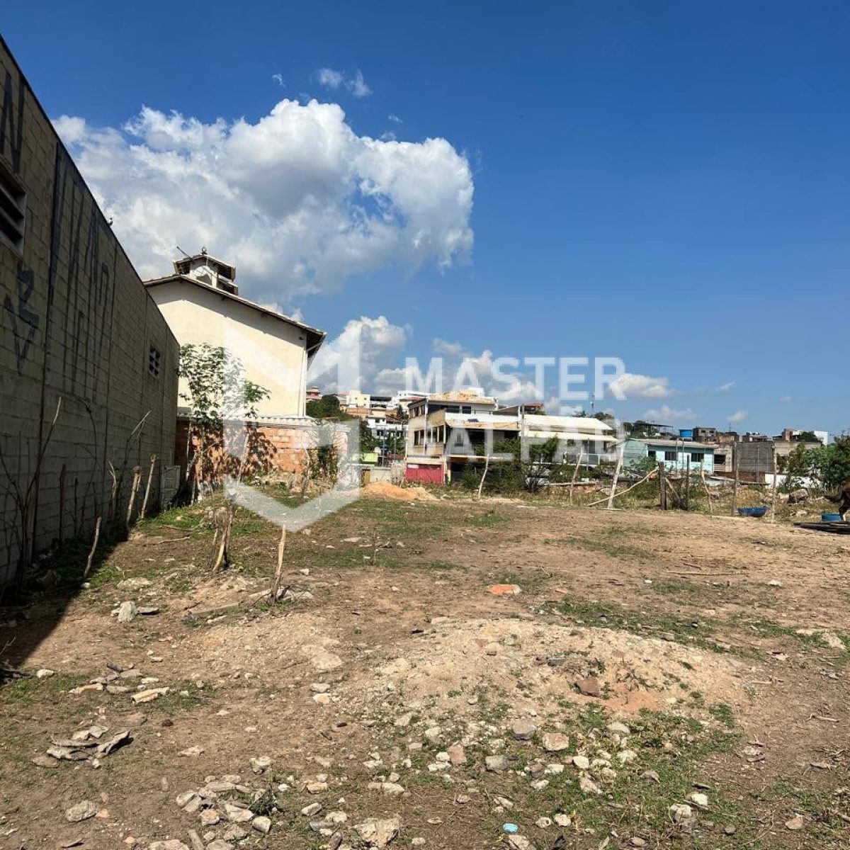 Oportunidade de Investimento – Lote 460m² Betim