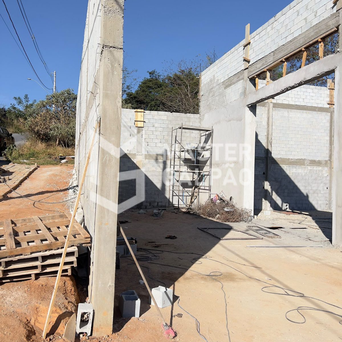 Locação de Galpão 1.149m² – Betim