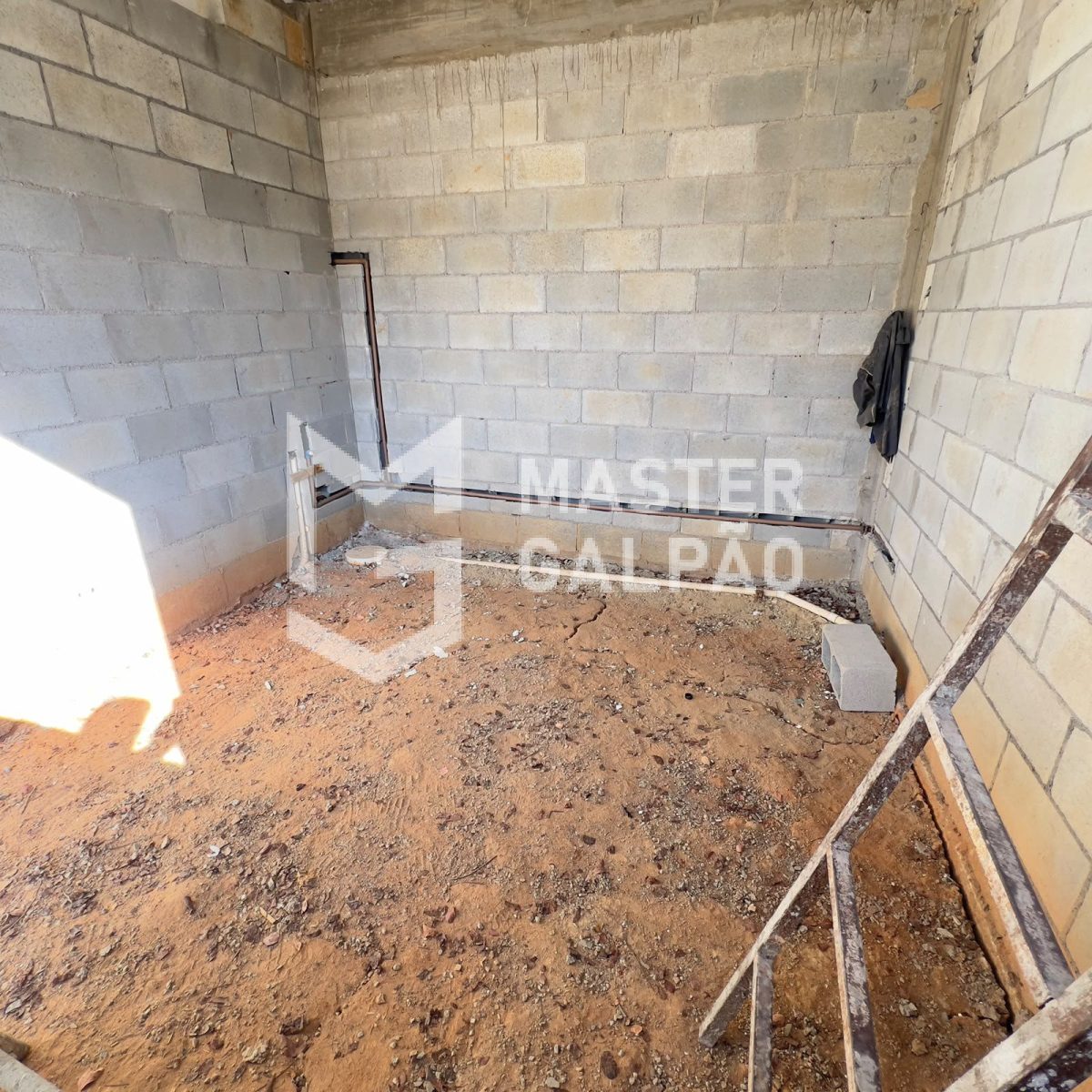 Locação de Galpão 1.149m² – Betim