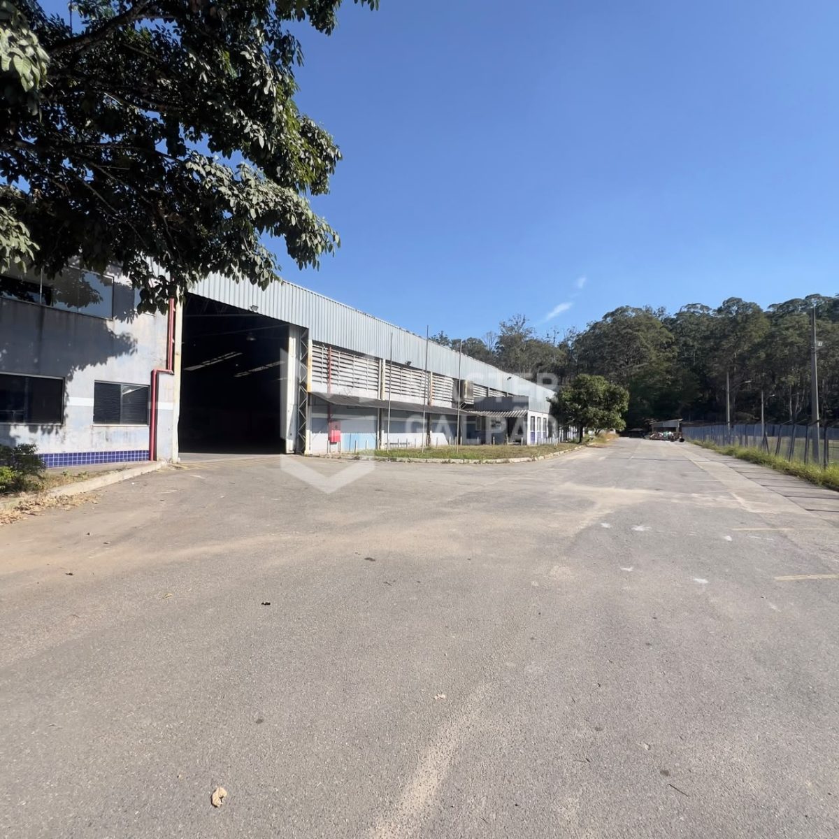 Galpão de 7.500 m² | Jardim das Rosas – Ibirité/MG