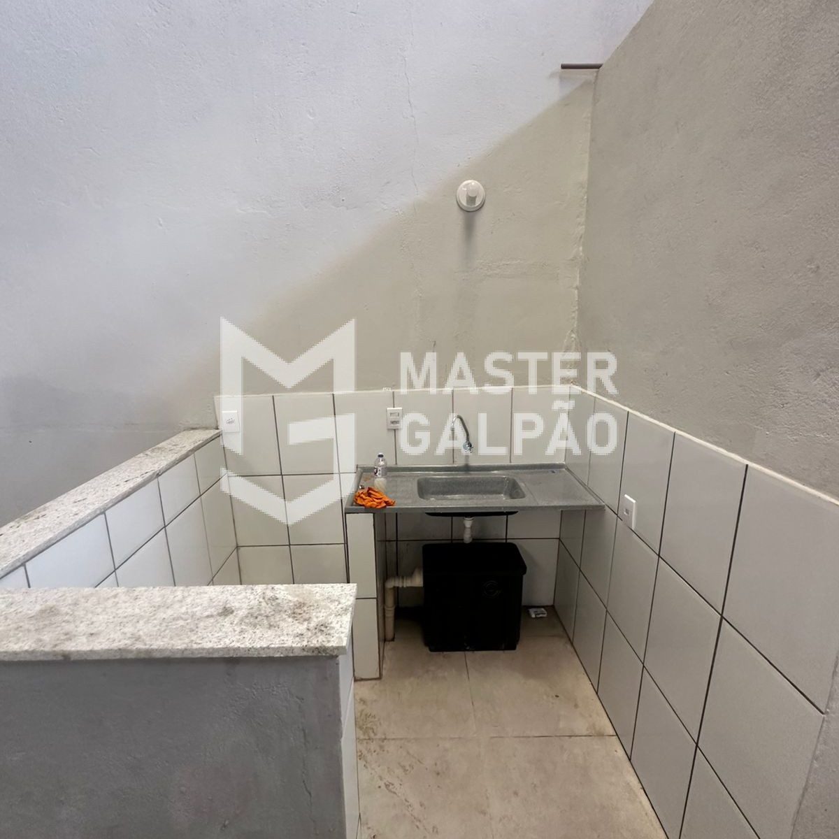 Galpão de 520m² | Betim Industrial - Betim/MG