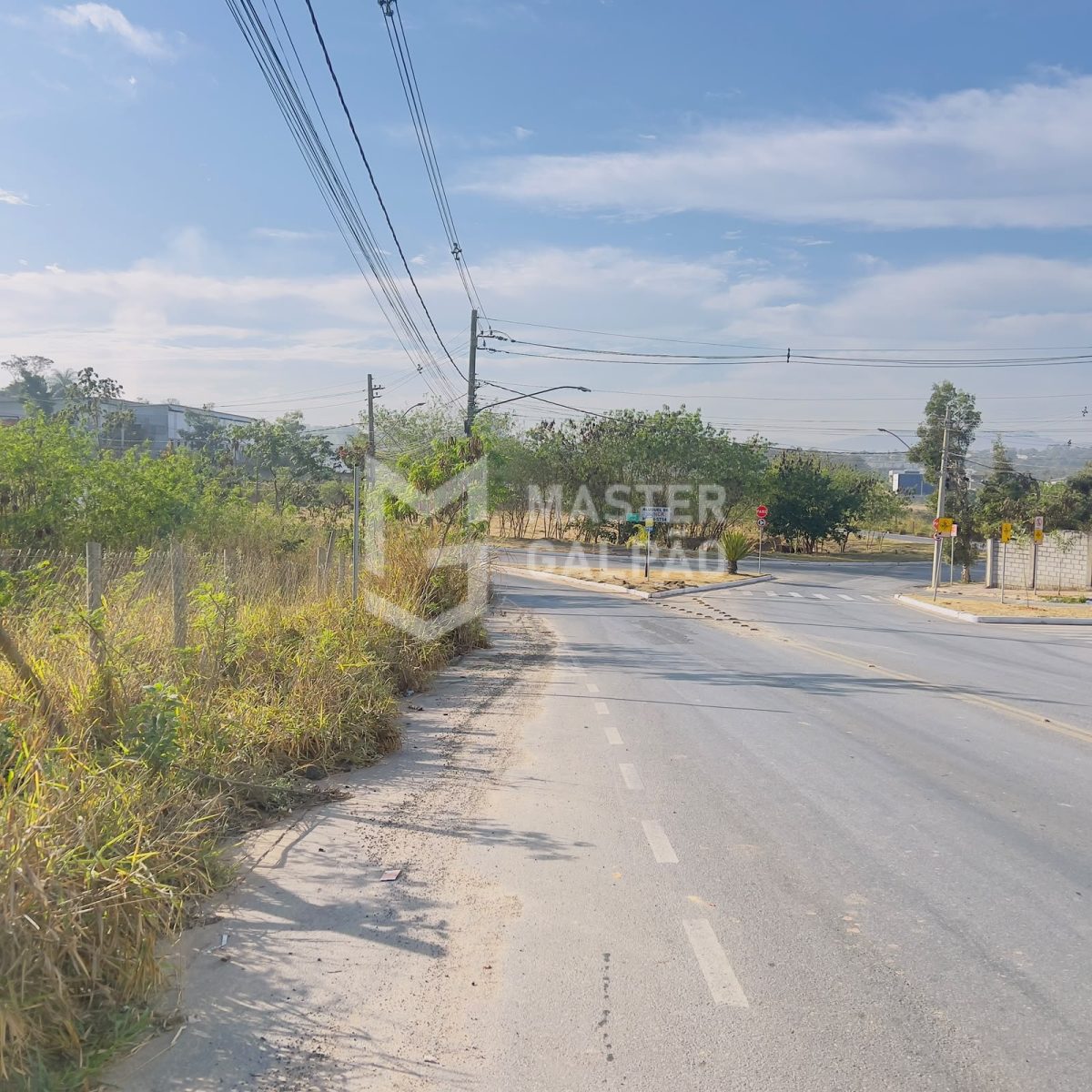 Frente para BR‑381/262 | Distrito Bandeirinhas – Betim/MG