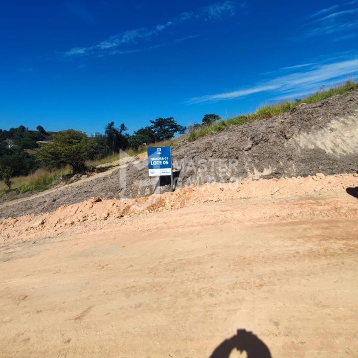 Lote logístico para venda no Piumhi Park Contagem