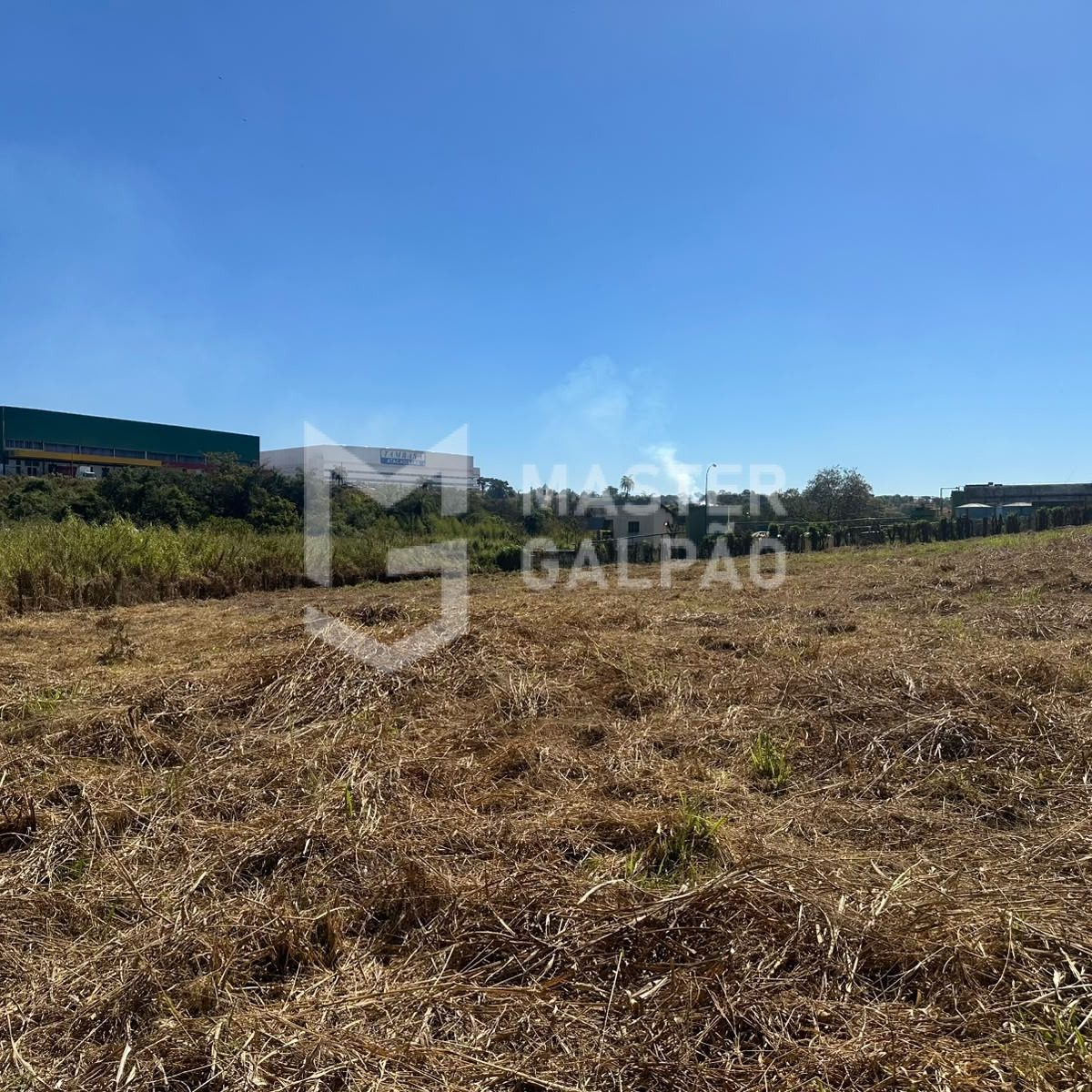 Terreno industrial ZAE2 próximo à Tambasa