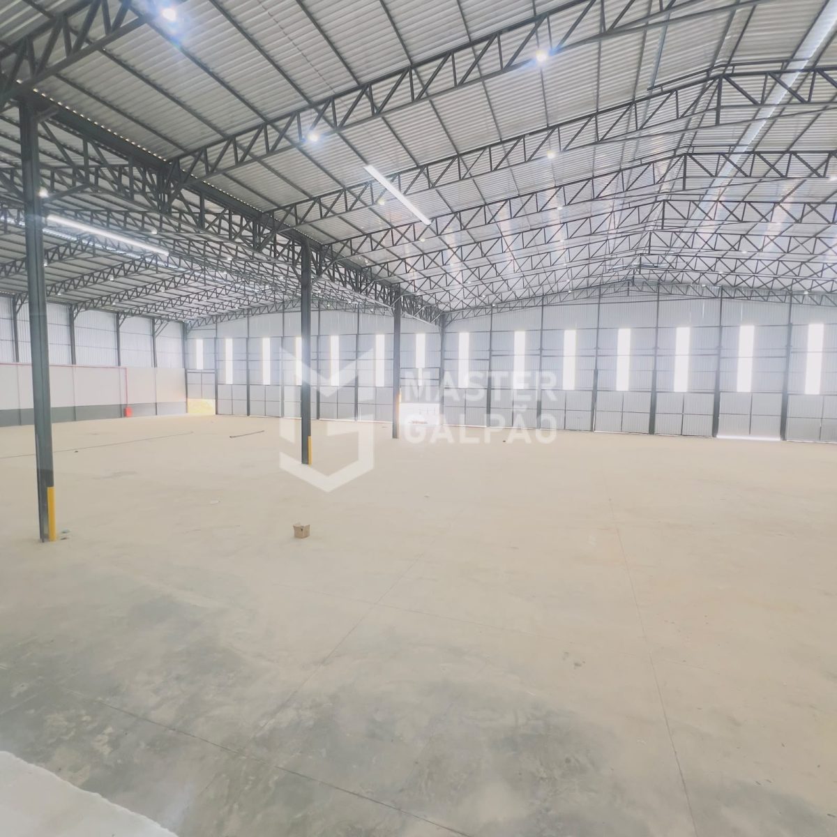 Galpão de 11.000m² | Chácara Cotia – Contagem/MG