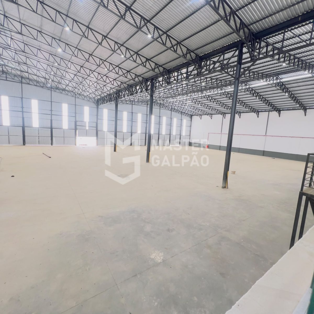 Galpão de 11.000m² | Chácara Cotia – Contagem/MG