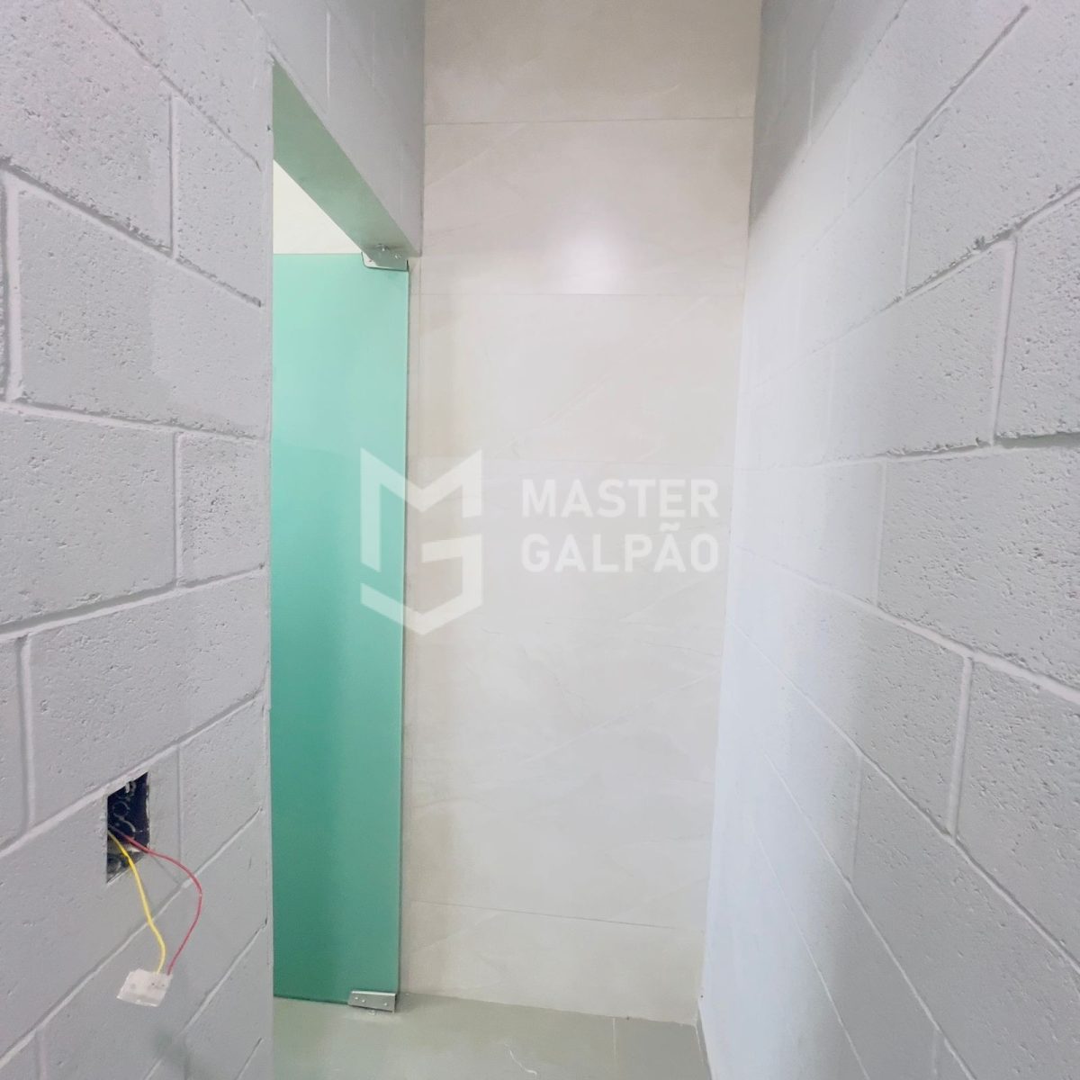 Galpão de 1.432m² | Distrito Industrial Bandeirinhas – Betim/MG