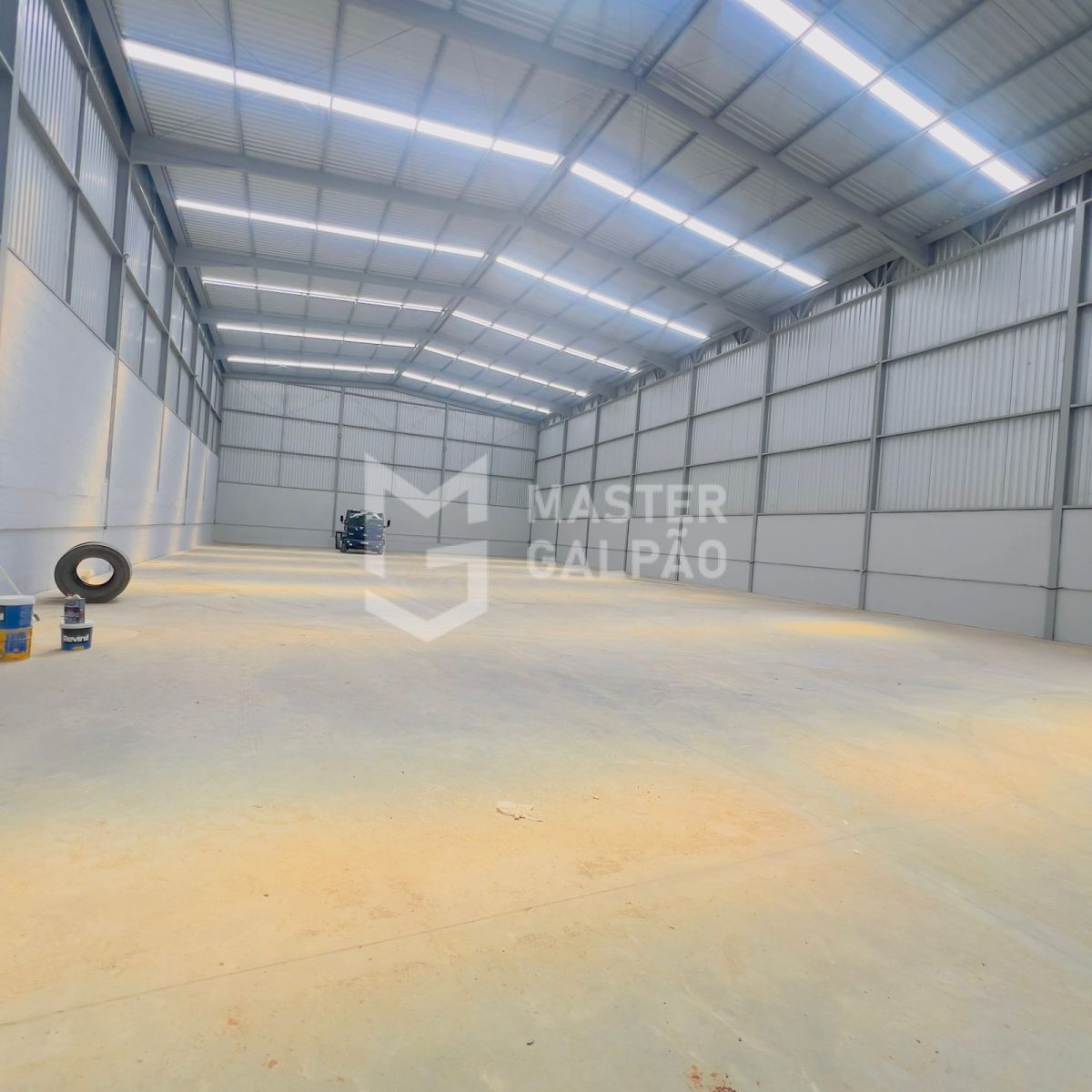 Galpão de 1.432m² | Distrito Industrial Bandeirinhas – Betim/MG