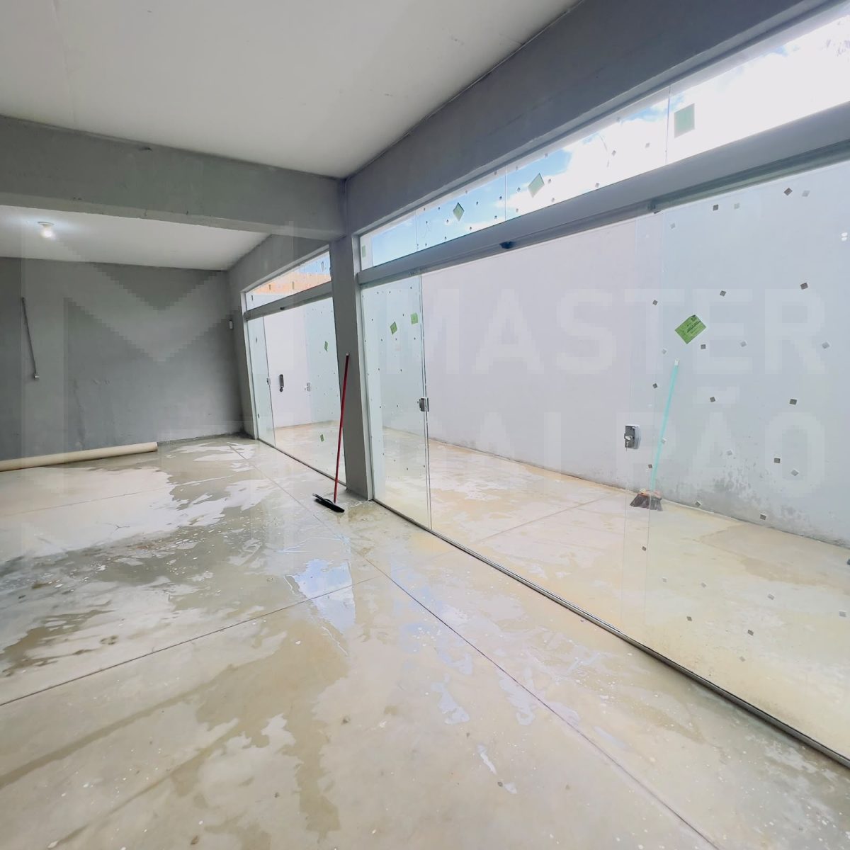 Galpão para Locação em Nova Serrana | 301 m²