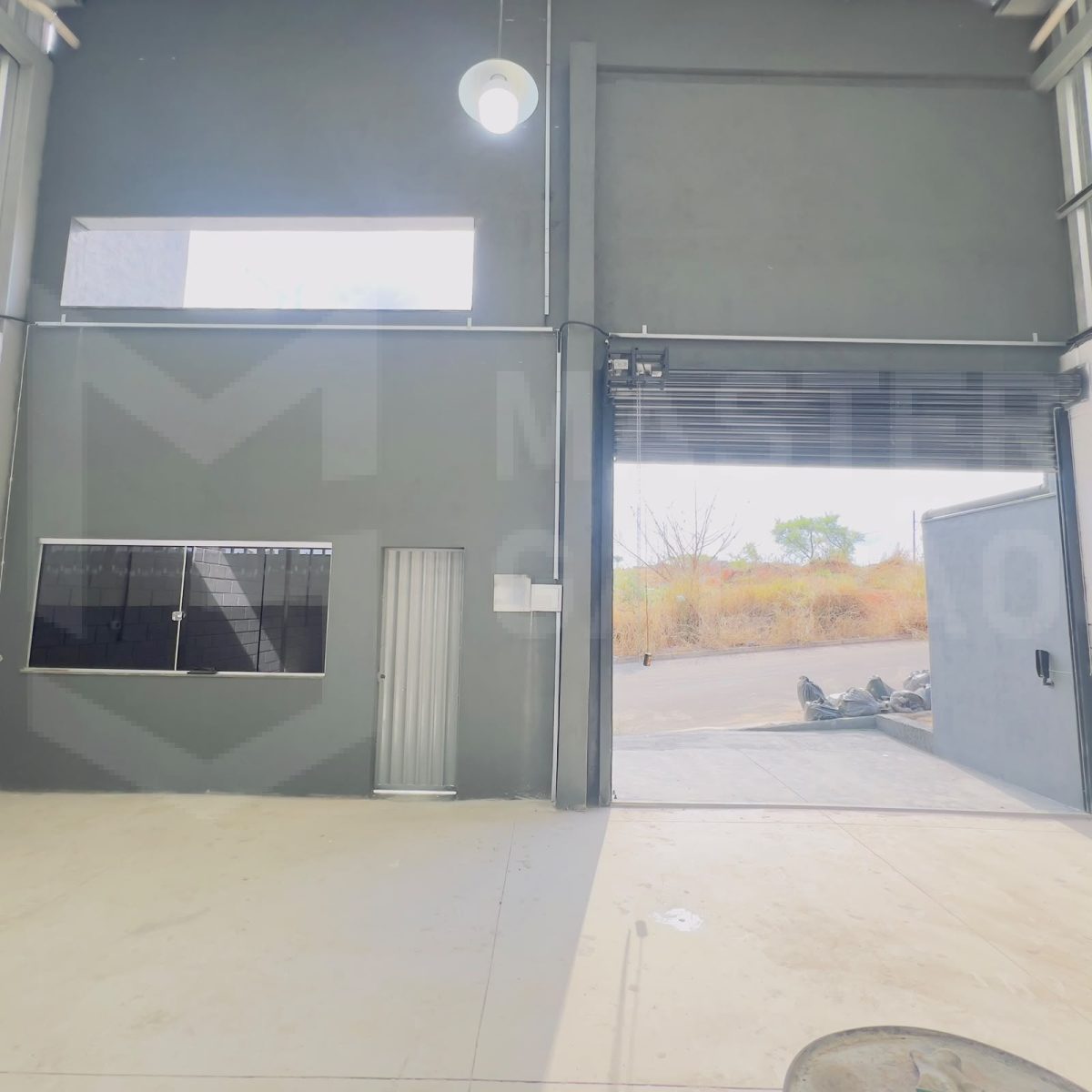 Galpão para Locação em Nova Serrana | 301 m²