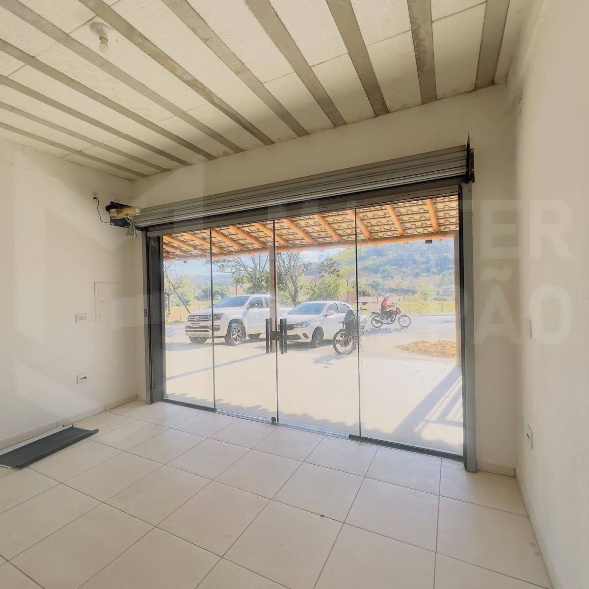 Loja para Locação em Betim | 100 m²
