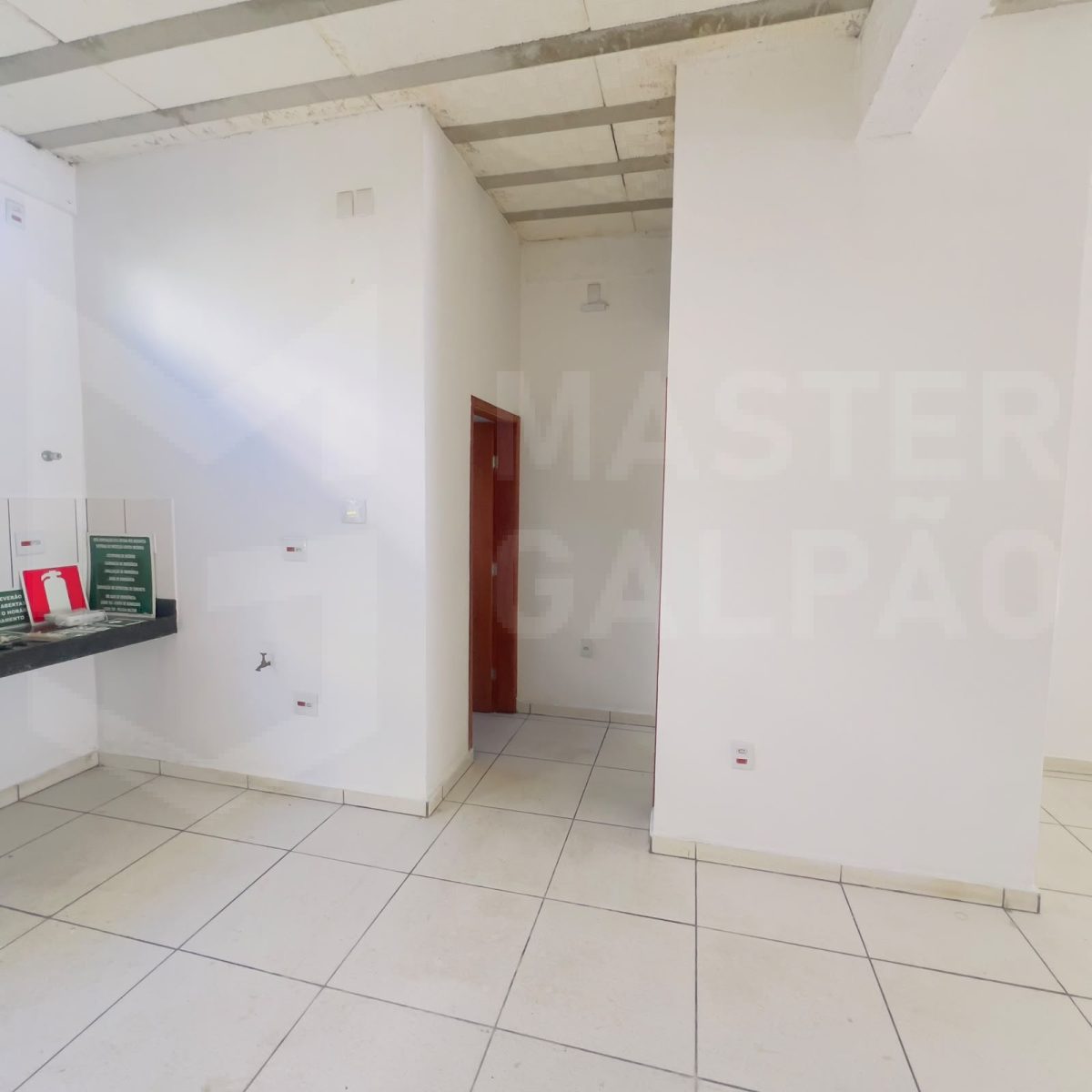 Loja para Locação em Betim | 100 m²