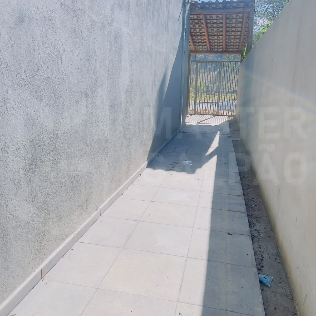 Vão Comercial para Locação em Betim | 200 m²