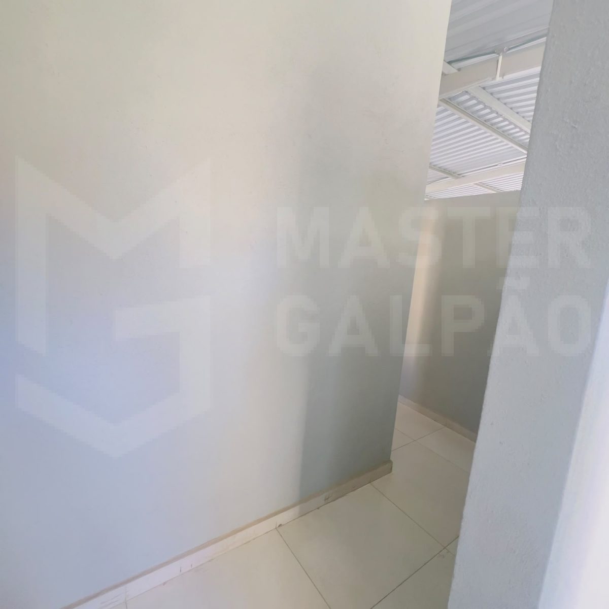 Vão Comercial para Locação em Betim | 200 m²