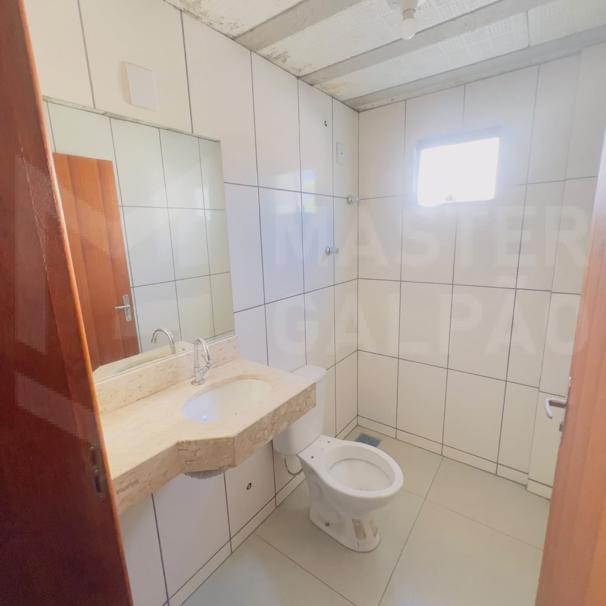 Vão Comercial para Locação em Betim | 200 m²