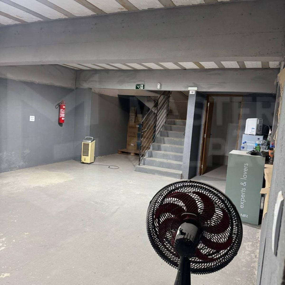 Galpão para Locação em Contagem | 220 m²