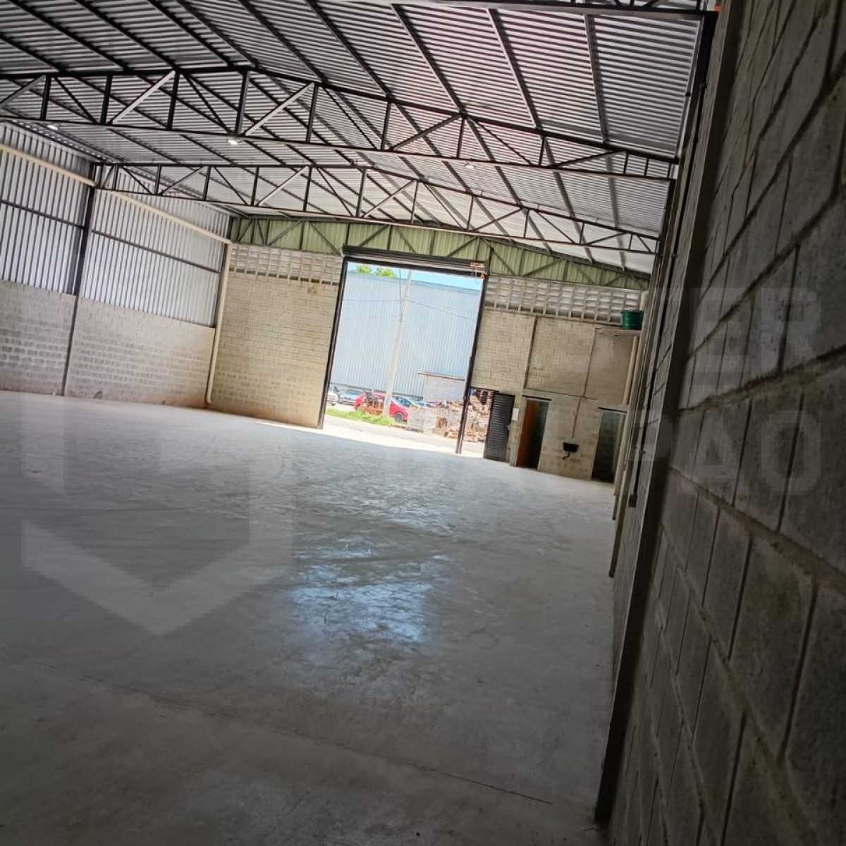 Galpão para Locação em Betim | 430 m² no Cidade Verde