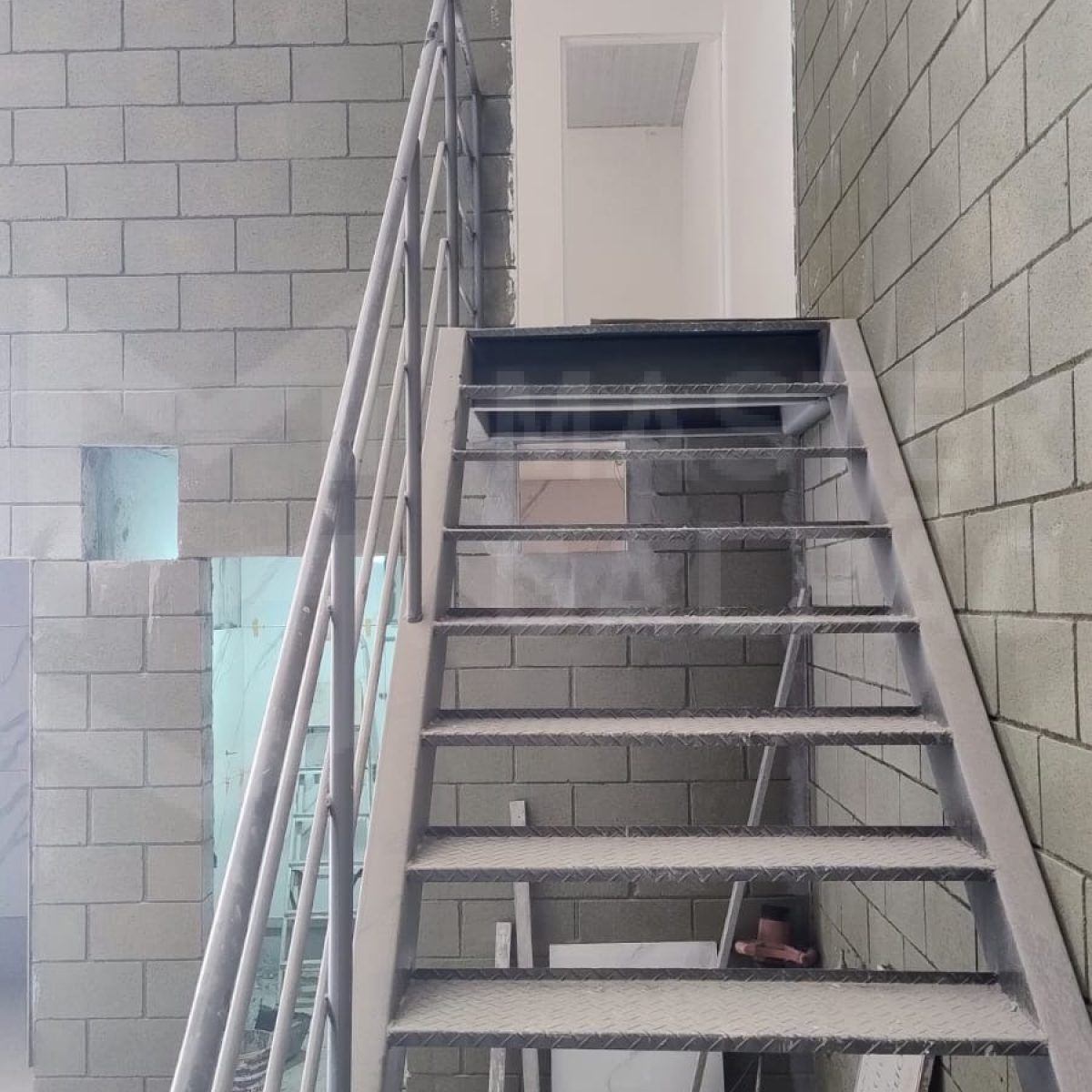 Galpão para Locação em Betim | 360 m² no Estreito